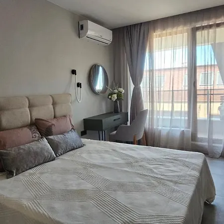 Ika Delux 布尔加斯